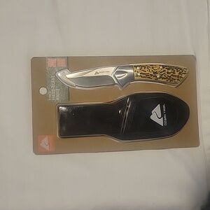 Ozark Trail 7” Fixed Blade Knife with Sheath Included Outdoor Equipment
